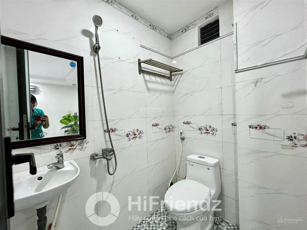 Chung cư mini trần hưng đạo q5, 6tr8, rộng 30m2, được để xe điện, thang máy, trống sẵn, cọc 1 th