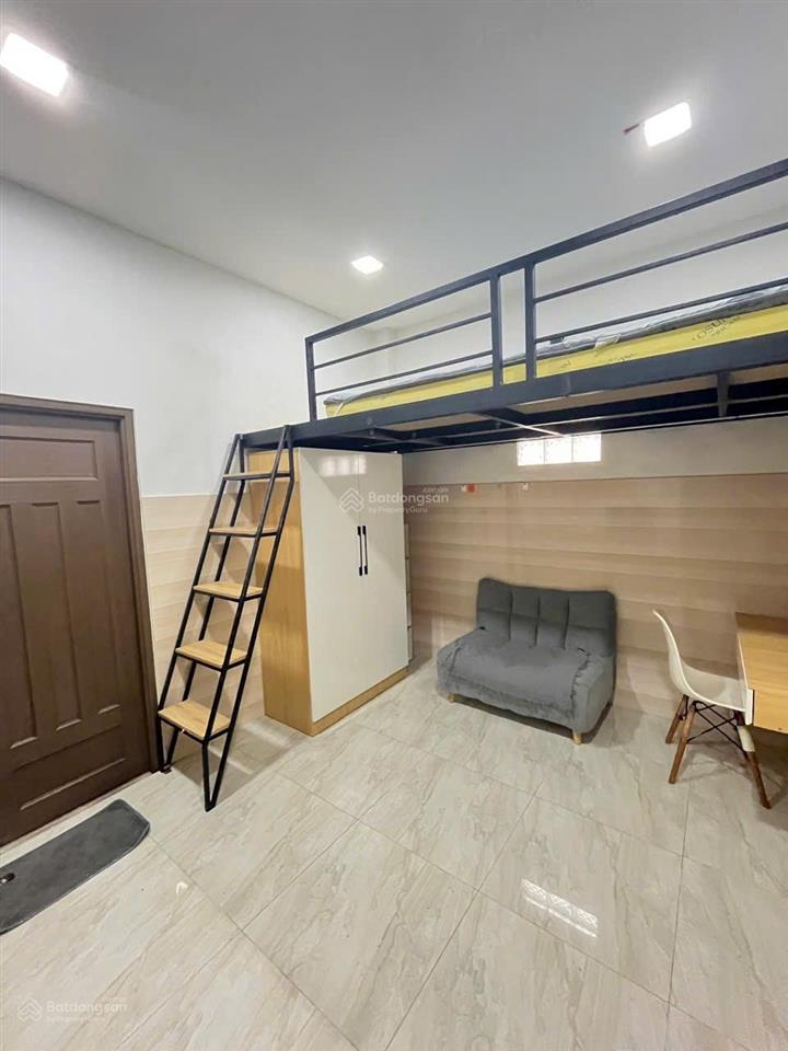 Duplex cho thuê full nội thất, thang máy ngay hẻm oto ngay đường ngô quyền, 5tr dá siêu hời