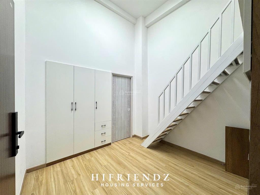 Căn hộ mini dạng duplex,máy giặt riêng,thang máy chỉ 7tr full nội thất,free phí dịch vụ,free xe