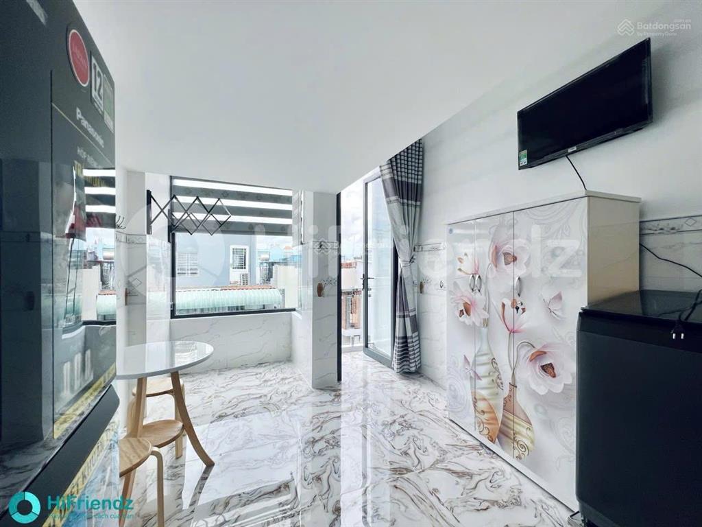 Duplex ban công chỉ tính điện nước, free xe và phí dịch vụ đường dương bá trạc q8 sát quận 5