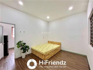 1 phòng ngủ cho thuê full nội thất, mặt tiền hùng vương quận 5, free 2 xe
