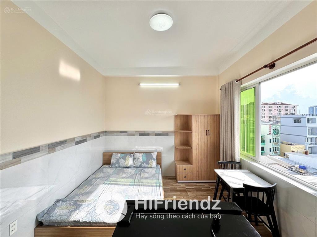 Cho thuê cc mini, 27m2, giá ưu đãi 5,5 triệu, ở nguyễn thị nhỏ, free xe, thang máy