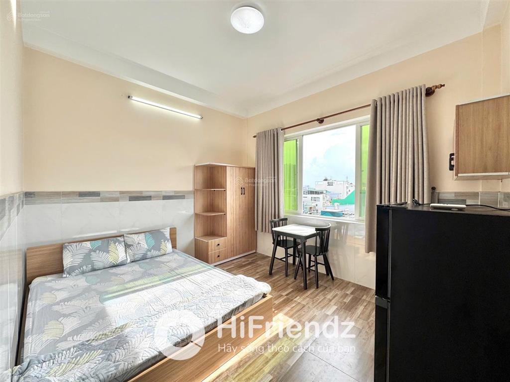 Cho thuê cc mini, 27m2, giá ưu đãi 5,5 triệu, ở nguyễn thị nhỏ, free xe, thang máy