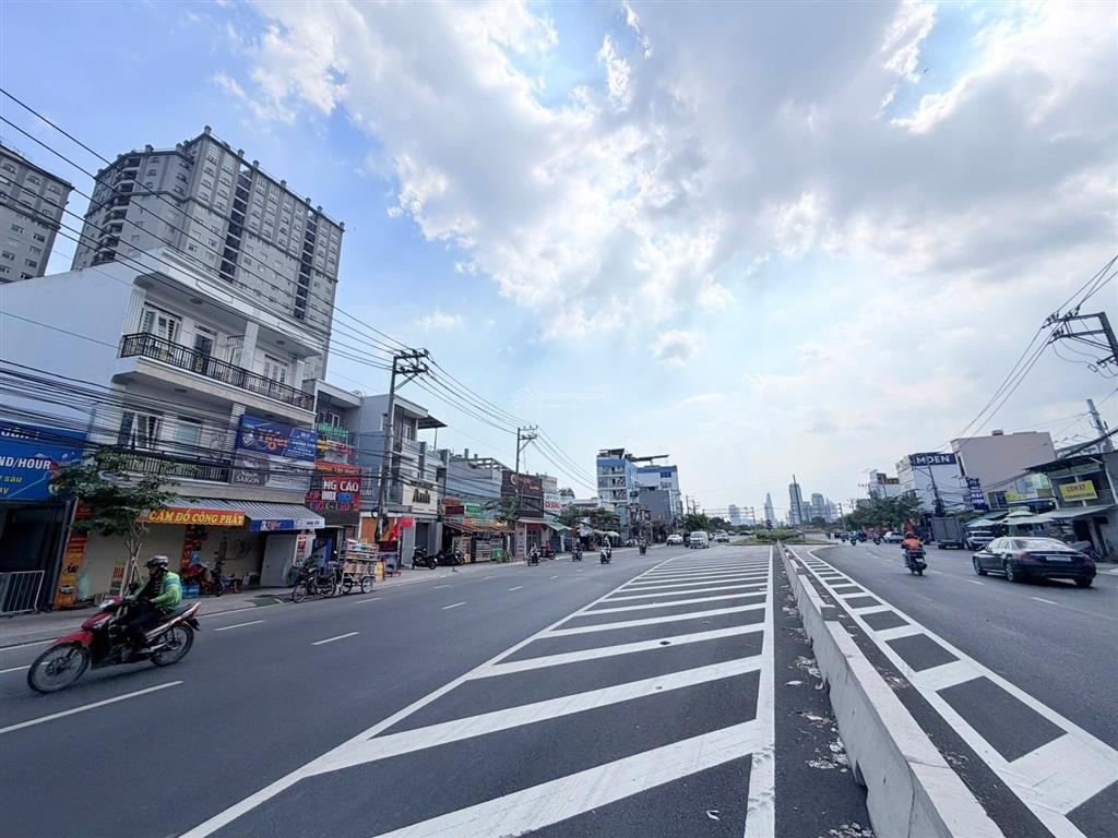 Biểu tượng q2  mt lương định của ngay tthc mới tphcm  696,5m²  360tr/m2, xd hầm 12 tầng  250 tỷ