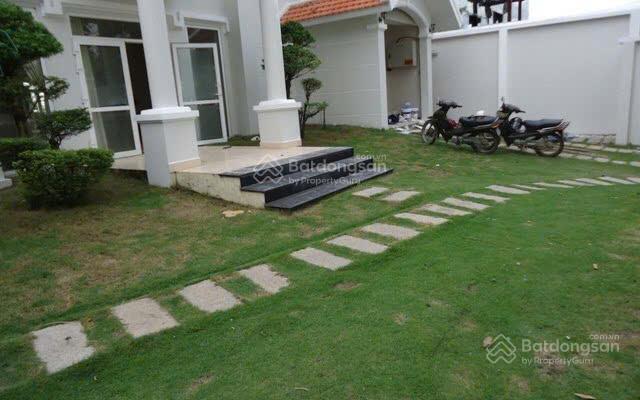 Siêu biệt thự mặt tiền nguyễn văn hưởng, thảo điền, mt sông sài gòn 20x60m (1350m2) giá 250 tỷ (tl)
