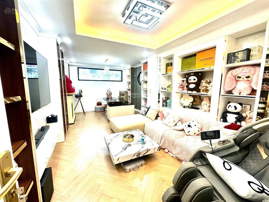 Biệt thự đẹp liền kề tthc thủ thiêm trục bờ sông trần não, 8x23m (184m²) xd 5 tầng, giá chỉ 52 tỷ