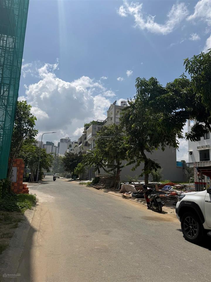 Đất nguyễn hoàng  an phú  q2, 140m2 (7x18m) kế bên metro market, gần lương đình của, giá 32 tỷ