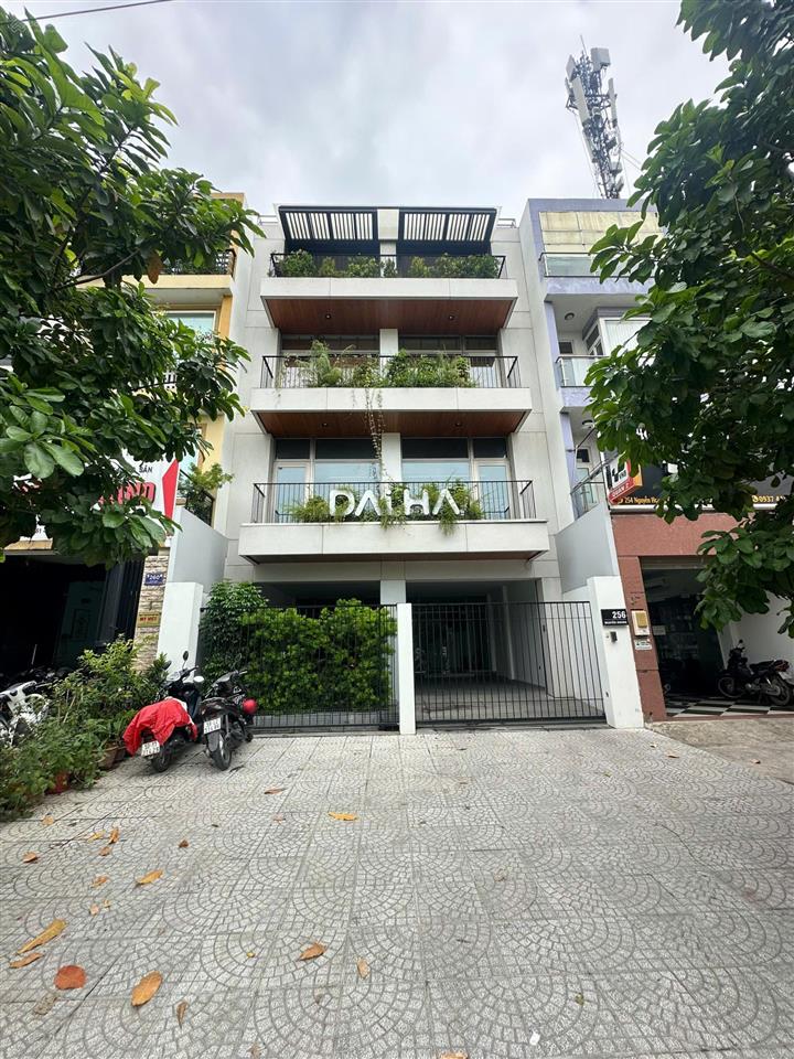 Bán cắt lỗ, đất ngang 8m mt đường nguyễn hoàng, quận 2 160m2 (8x20m) ctxd hầm 5t giá 56 tỷ