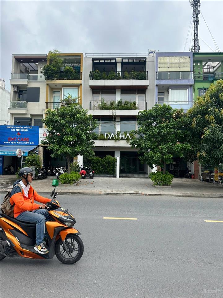 Bán cắt lỗ, đất ngang 8m mt đường nguyễn hoàng, quận 2 160m2 (8x20m) ctxd hầm 5t giá 56 tỷ