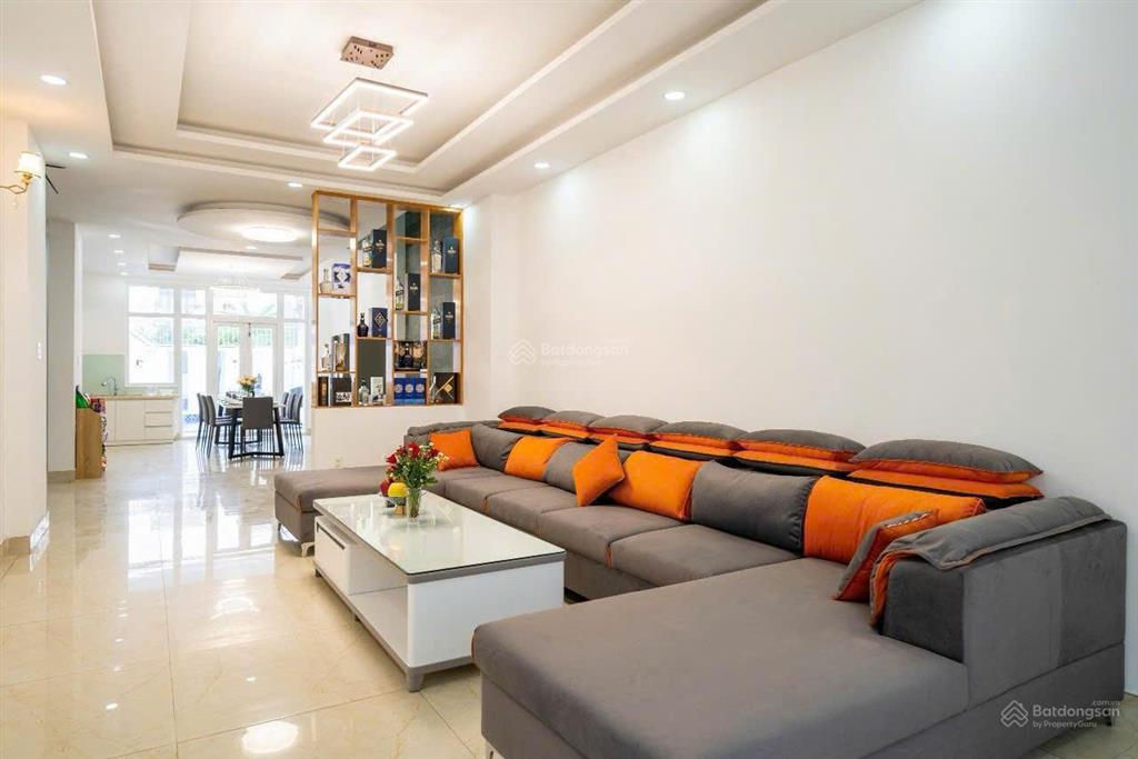 Biệt thự hồ bơi mt nguyễn bá huân, thảo điền 4 tầng, 208m2 (7,5x27m), hđt 90tr/tháng