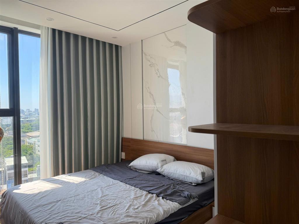 Chính chủ cho thuê studio 34m2 ở ngay đủ nội thất tại sun ponte biểu tượng ngay cạnh cầu rồng