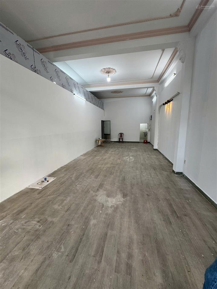 Cho thuê nhà mặt tiền đường ngô quyền gần cầu sông hàn