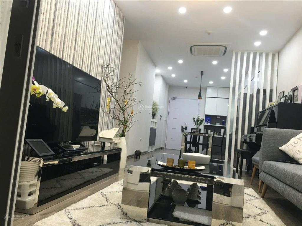 Chính chủ cần bán căn hộ ct4 vimeco nguyễn chánh  trung hòa full đồ đẹp 3 ngủ,2wc giao nhà ngay