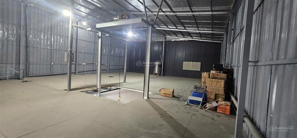 Cho thuê kho xưởng tại cụm công nghiệp quất động sổ đỏ đầy đủ, container đỗ cửa