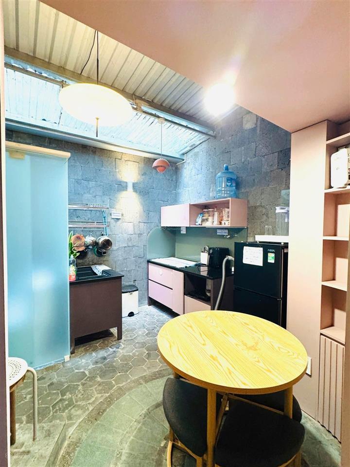 Nhà vip  bình thạnhhẻm ôtô, dòng tiền 25tr/thang, 40m2  4tầng.