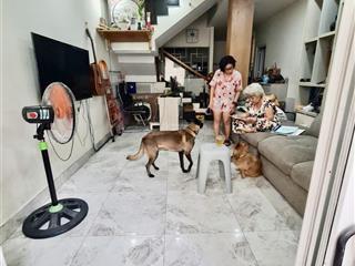 Chủ ngộp bán nhanh50m2 nhà đẹp hẻm ôtô  7 tỷ  ngay chợ bà chiểu  bình thạnh