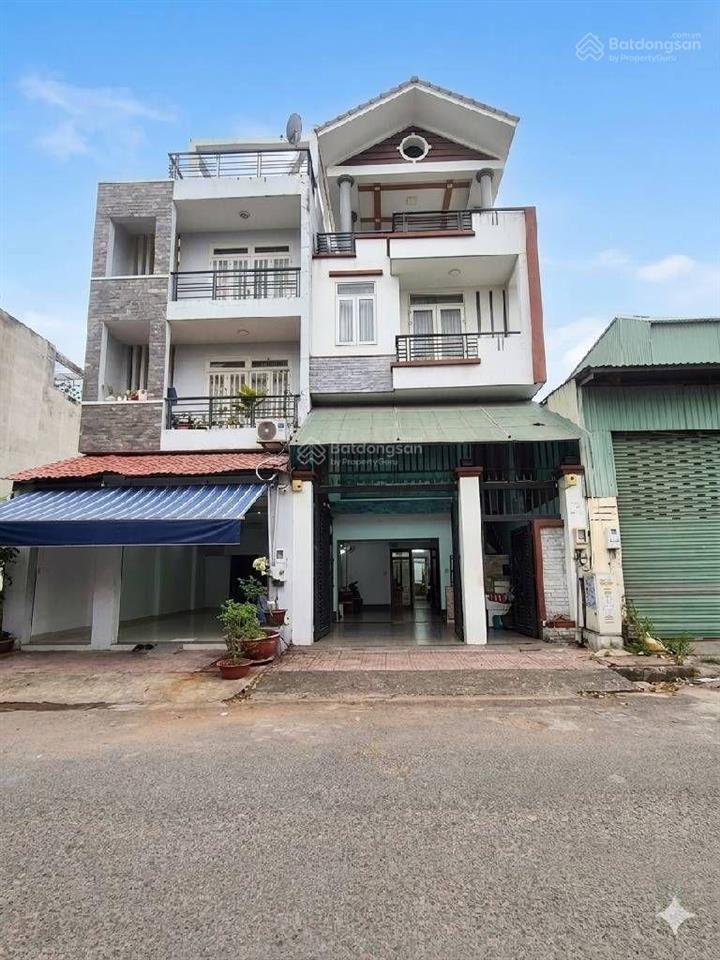 Kdc phú nhuận lê thị riêng q12  5.7x14 nhà 2 lửng + 4 lầu đường xe hơi thông 10 m có gara oto
