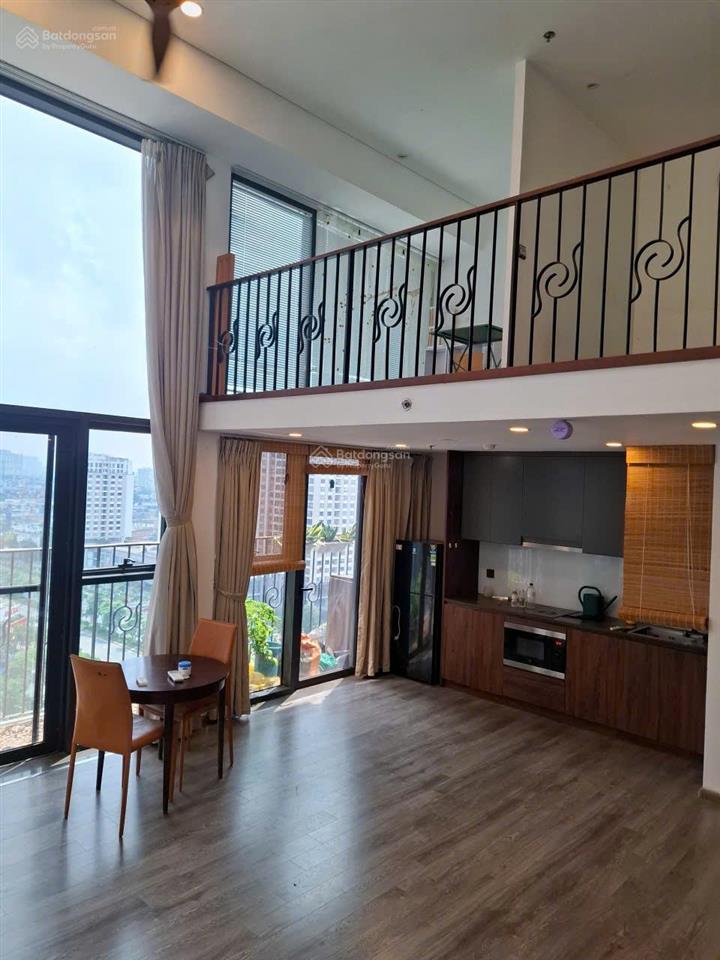 Chính chủ bán pentstudio 58m2. 699 lạc long quân. sổ đỏ lâu dài. giá tốt. miễn môi giới, trung gian