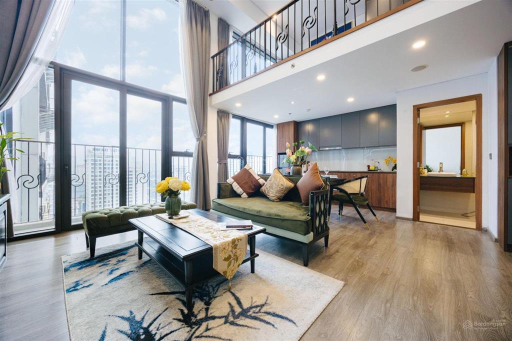 Chính chủ bán penstudio 58m2. 699 lạc long quân. sổ đỏ lâu dài. giá tốt. miễn môi giới, trung gian
