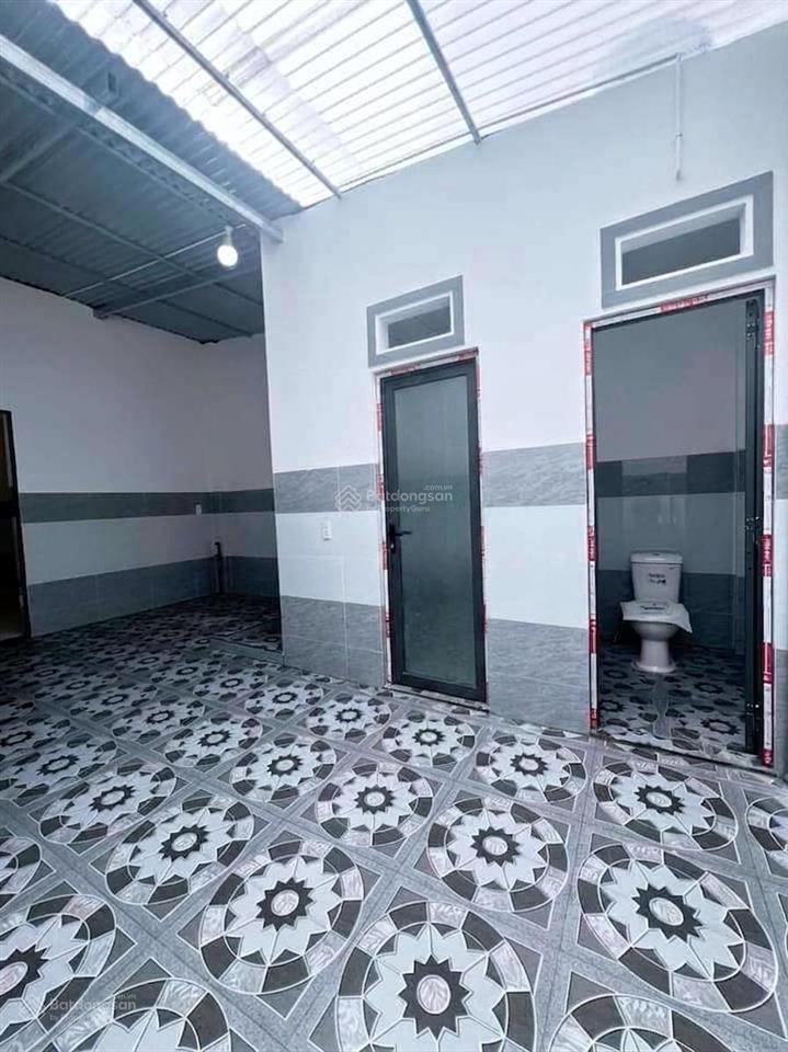 Bán nhà cấp 4 sổ hồng riêng, dt 85m2 ngay kdc gia hòa giá 730triệu