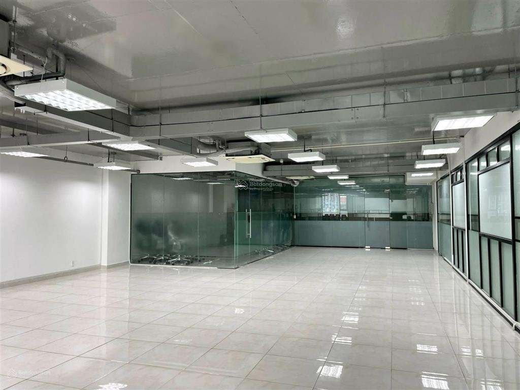Văn phòng cho thuê cửu long tân bình khu sân bay dt 130m2 giá thuê 312.000vnd/m2