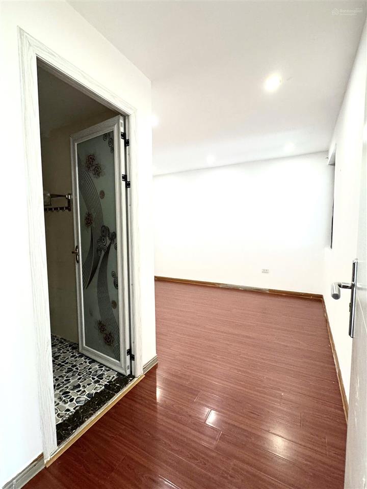Gia đình chuyển công việc cần bán căn hộ 2 ngủ 2 wc chung cư đồng phát, nhà còn rất mới 0966 858 ***