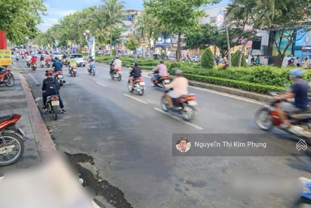 Bán nhà hẻm xe hơi phan đình phùng phú nhuận 74m giá 11.5 tỷ gần chợ phú nhuận