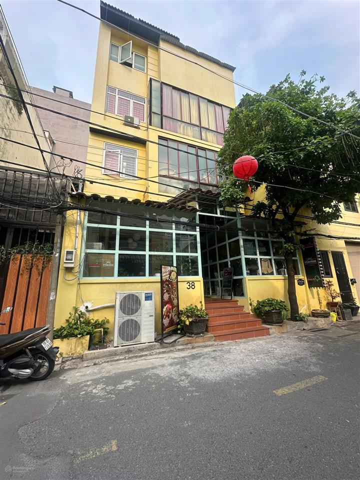 Bán tòa chdv thảo điền  ngay quốc hương  8,5x25m gần 200m2  3 tầng  tt 120tr/th  giá 31,2 tỷ