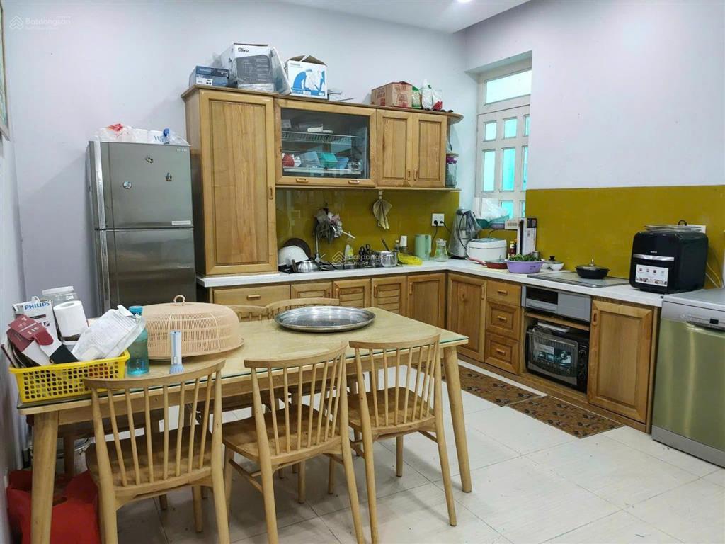 Hạ giá! bán nhà mặt tiền ngay trương văn bang  4 tầng  6 x 16m  95m2  full nt  giá về 15 tỷ