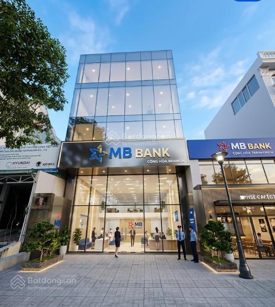 Tin thật ! tòa nhà khu uỷ ban tml đường 40m hầm 4 tầng  8 x 18m  144m2  giá giảm mạnh về 36 tỷ