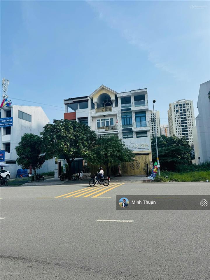 Tin thật ! tòa nhà khu uỷ ban tml đường 40m hầm 4 tầng  8 x 18m  144m2  giá giảm mạnh về 36 tỷ