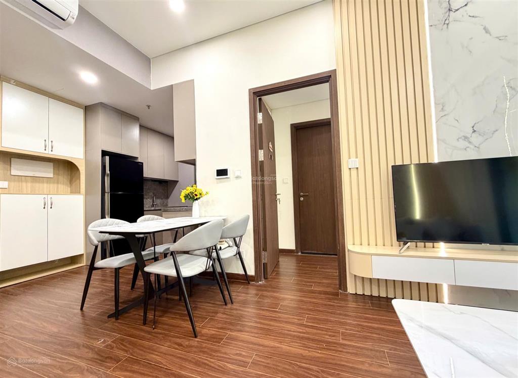 Bán căn 2pn, 2wc căn góc 4,3 tỷ, 70m2 giá siêu hời tại vinhomes ocean park gia lâm