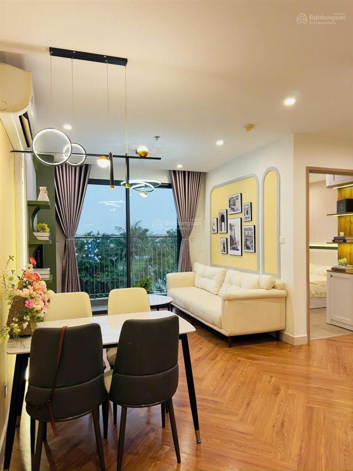 Bán cc vinhomes ocean park gia lâm, loại căn 2n2vs, dt 68m2, giá chỉ 3,2 tỷ full nội thất