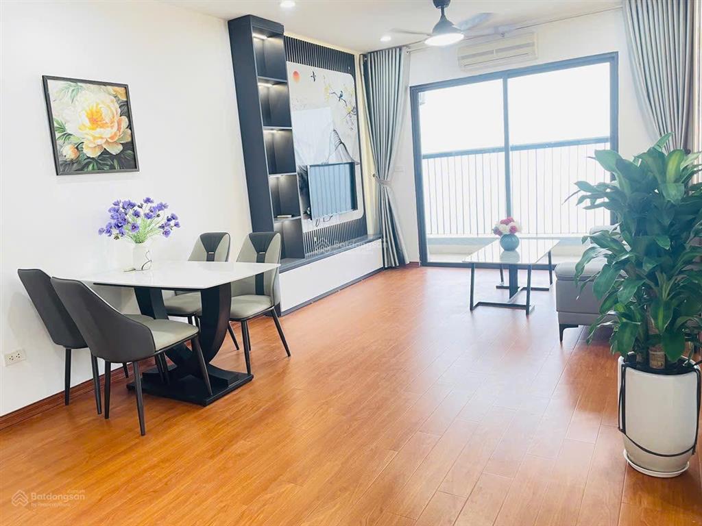 Bán cc tòa ct1 @home, 987 tam trinh, hoàng mai, dt47m2, 2 ngủ, 1 wc giá 3,88 tỷ. 0983 873 ***