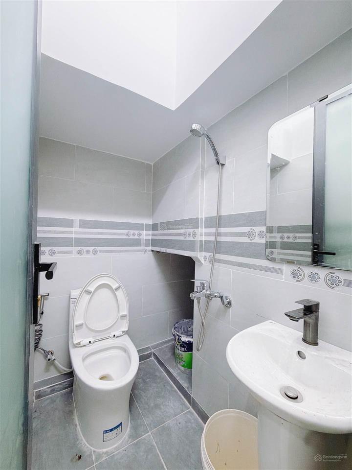 Bán nhà q4  tôn đản  4 tỷ 099 vị trí đường tôn đản, p8, q4. diện tích 33.5m (\bm{3 \t