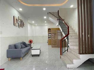 Hẻm xe đậu cửa, chiều ngang nhà 5m, miễn tiếp môi giới