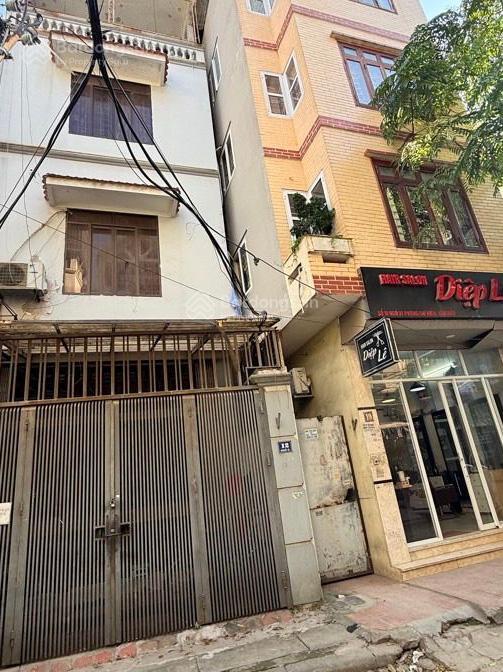 Bán nhà trần thái tông 31m2 4t 9.8 tỷ ô tô tránh, kinh doanh, trung tâm