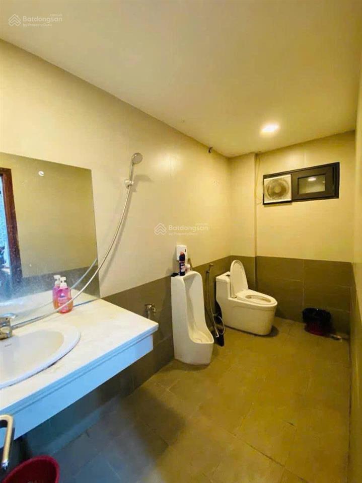 Bán nhà xuân thủy 32m2 4t 9.9 tỷ ô tô tránh, nhà đẹp, ở + kd đỉnh