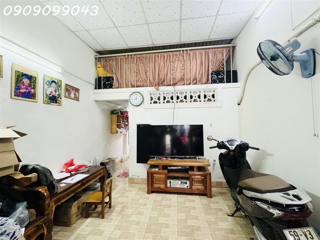 GẤP BÁN NHÀ ĐẸP ĐÔNG HƯNG THUẬN 2.8 TỶ