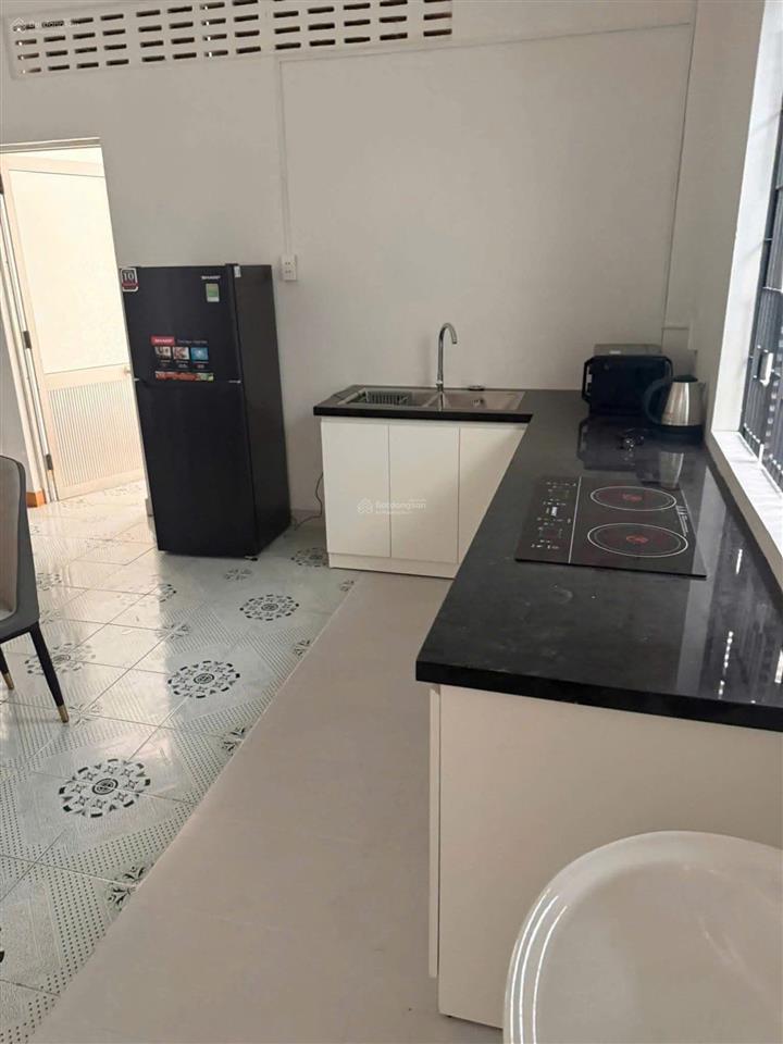 Cho thuê nhà kiệt đống đa, gần vũ trường phương đông. diện tích sd 200m², nhà mới