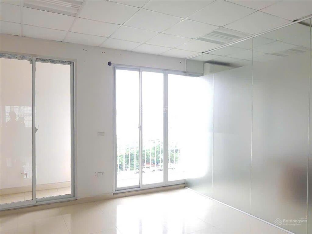 Cho thuê nhà riêng đường bờ sông sét, 4 tầng, 120m2/tầng, gần kim đồng  giá 45tr/tháng