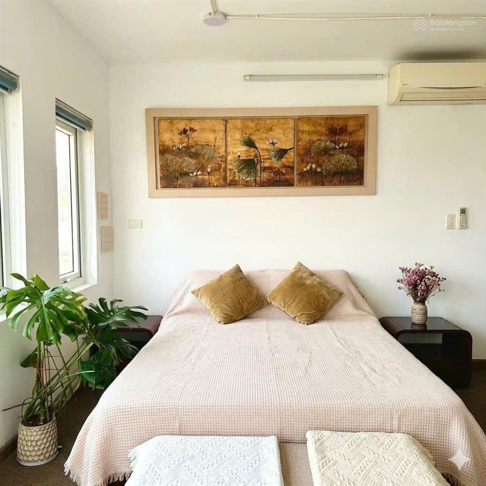 Bán tòa nhà mặt phố tô ngọc vân, tây hồ, dòng tiền đẳng cấp, dt 130m2, mt 8m, 7 tầng nôi + 1 hầm