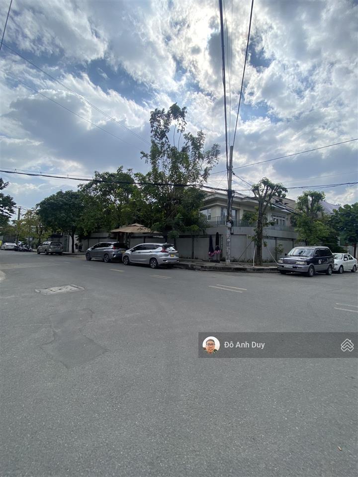 Nhà ngay sân bay, cộng hòa, 5 x 14 m 3 tầng 7 tỷ hẻm, khu vực ô tô ngủ nhà.