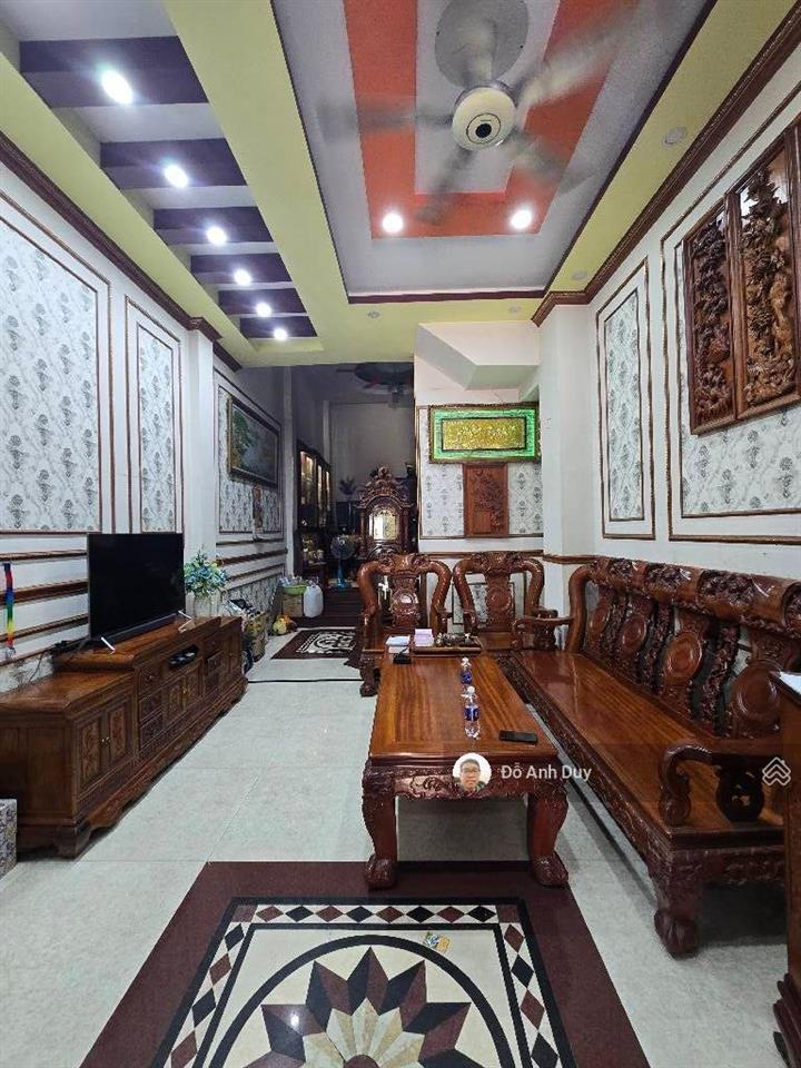 Nhà lê đức thọ 60 m 3 tầng hẻm 10 m 6 tỷ xíu kinh doanh onl rất tối
