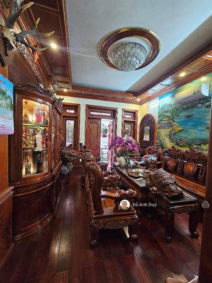 Nhà ngay trần thái tông , 60 m 4 tầng 5.9 tỷ gần mặt tiền mới xây 1 năm