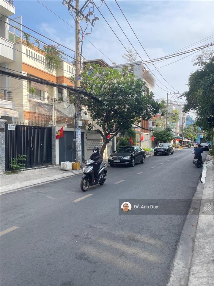 Nhà tân sơn nhì 60 m 3 tầng 7 tỷ xíu đường 12 m có vĩa hè