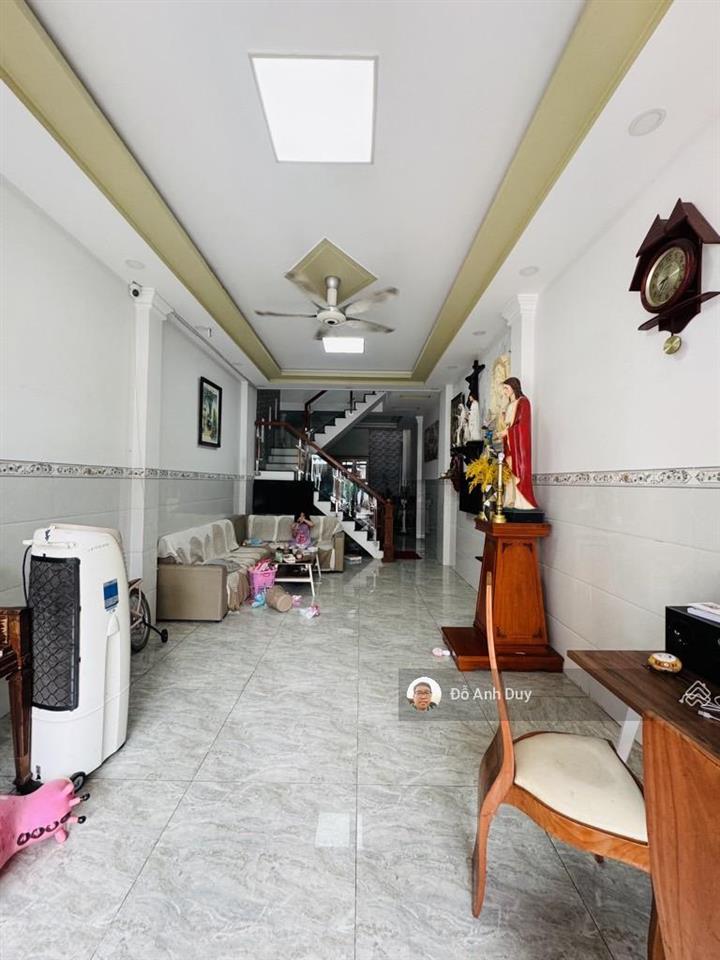 Nhà ngay emart phan huy ích, 60 m 3 tầng hẻm oto 6 tỷ xíu