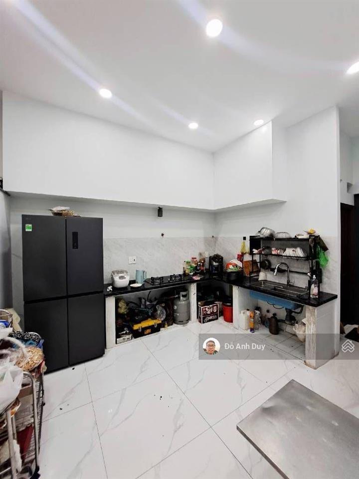Nhà 60 m 4 tầng 5.89 tỷ khu vực oto ngủ nhà ngay cạnh big c