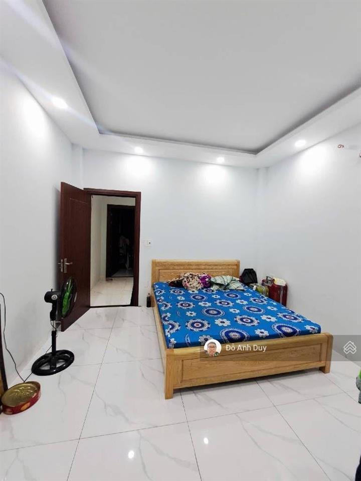 Nhà 60 m 4 tầng 5.89 tỷ khu vực oto ngủ nhà ngay cạnh big c