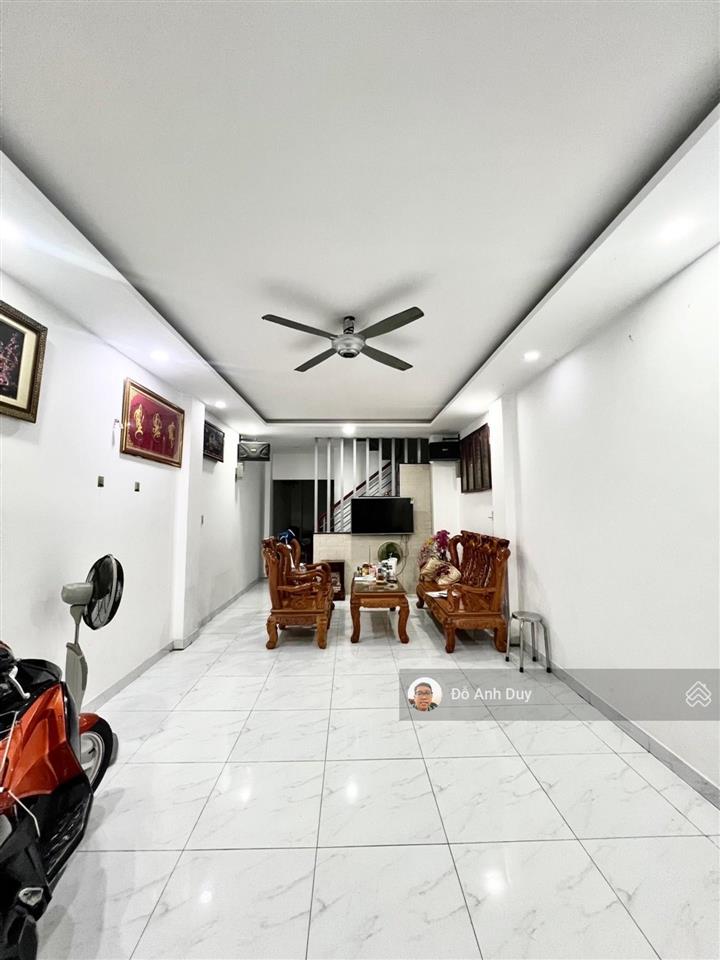 Nhà nguyễn phúc chu 50 m² 4 tầng 5 tỷ trước nhà 4 m cạnh mặt tiền